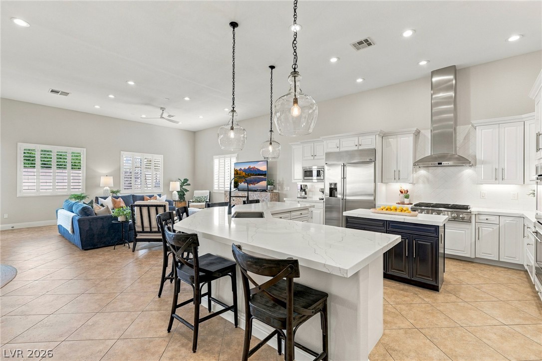 210 Torrey Morgan Way