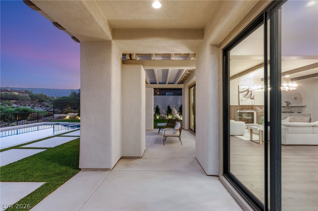 11533 Glowing Sunset Lane