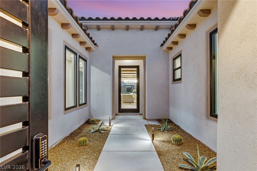 11533 Glowing Sunset Lane