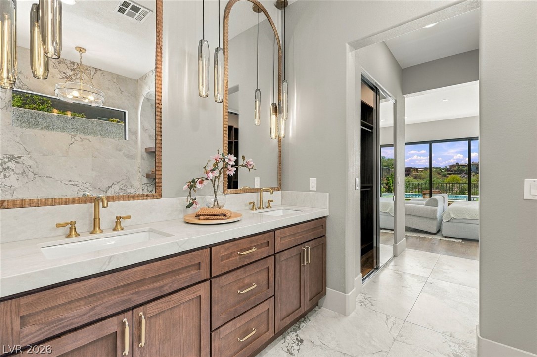 11533 Glowing Sunset Lane