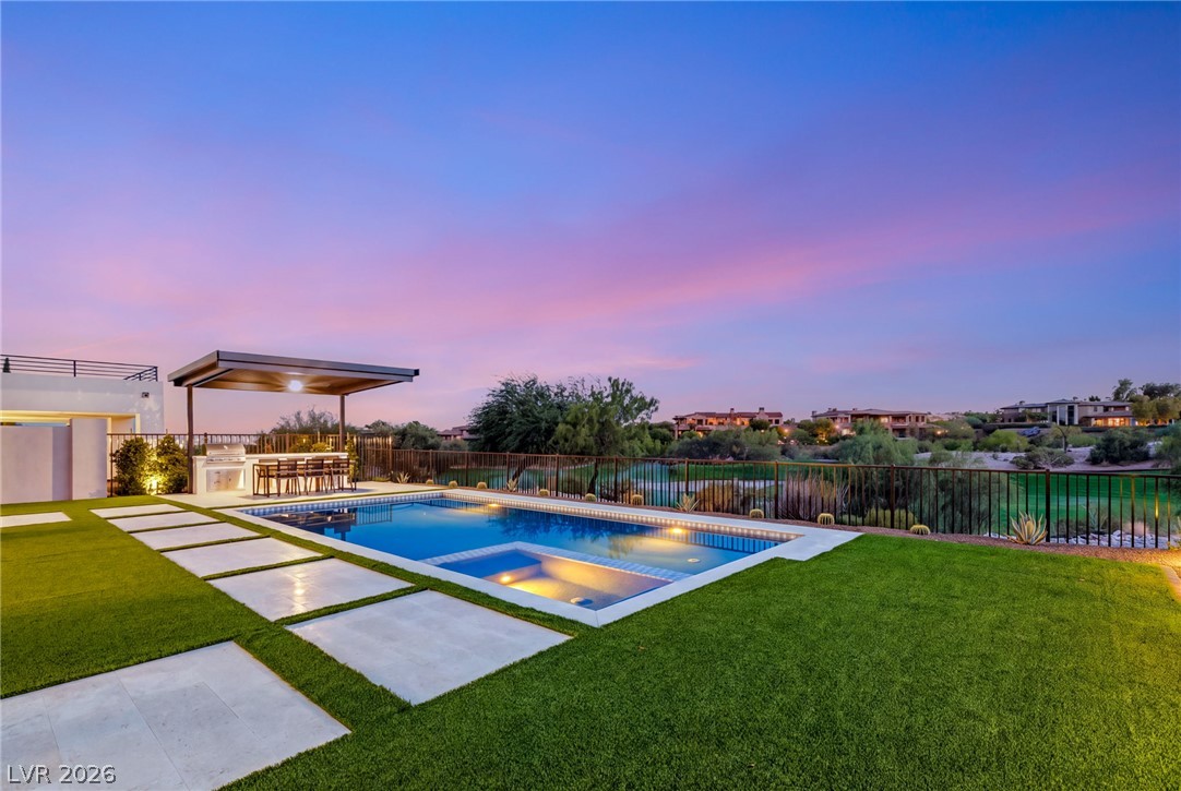 11533 Glowing Sunset Lane