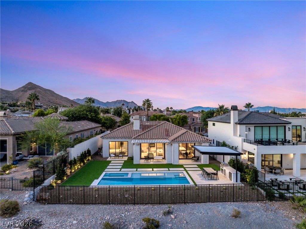 11533 Glowing Sunset Lane