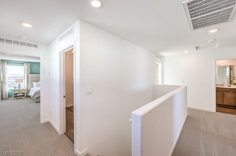 912 Alethea River Avenue