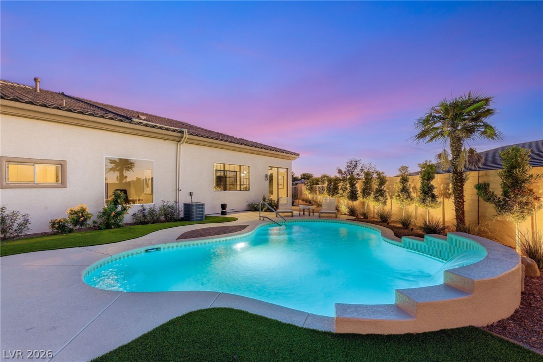 59 Desert Highlands Drive