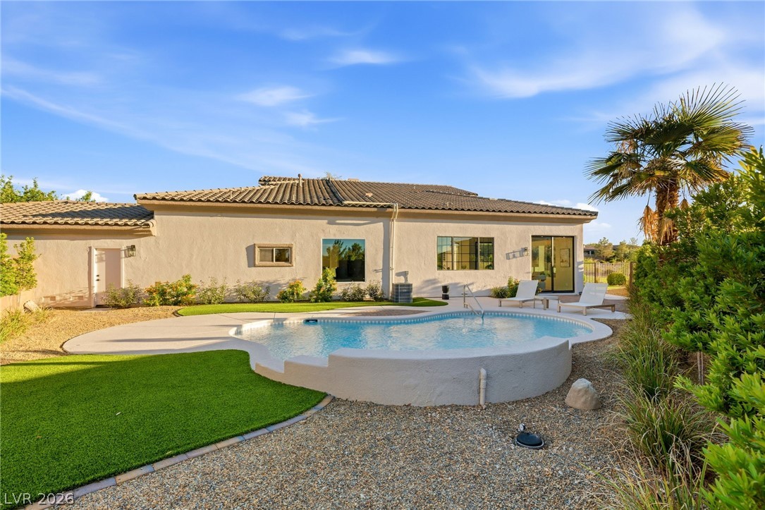 59 Desert Highlands Drive