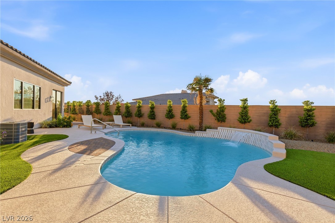 59 Desert Highlands Drive