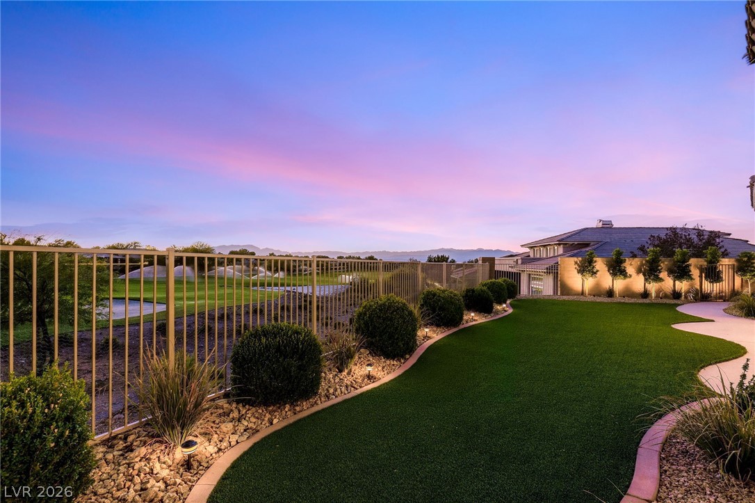 59 Desert Highlands Drive