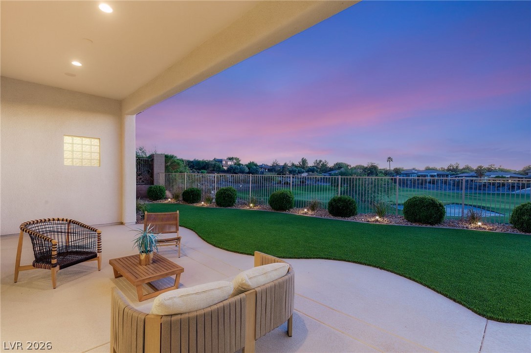 59 Desert Highlands Drive