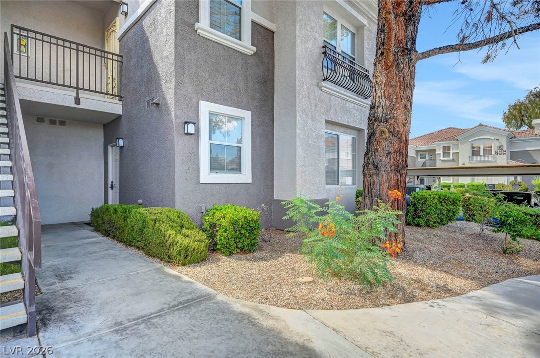2325 Windmill Parkway 911