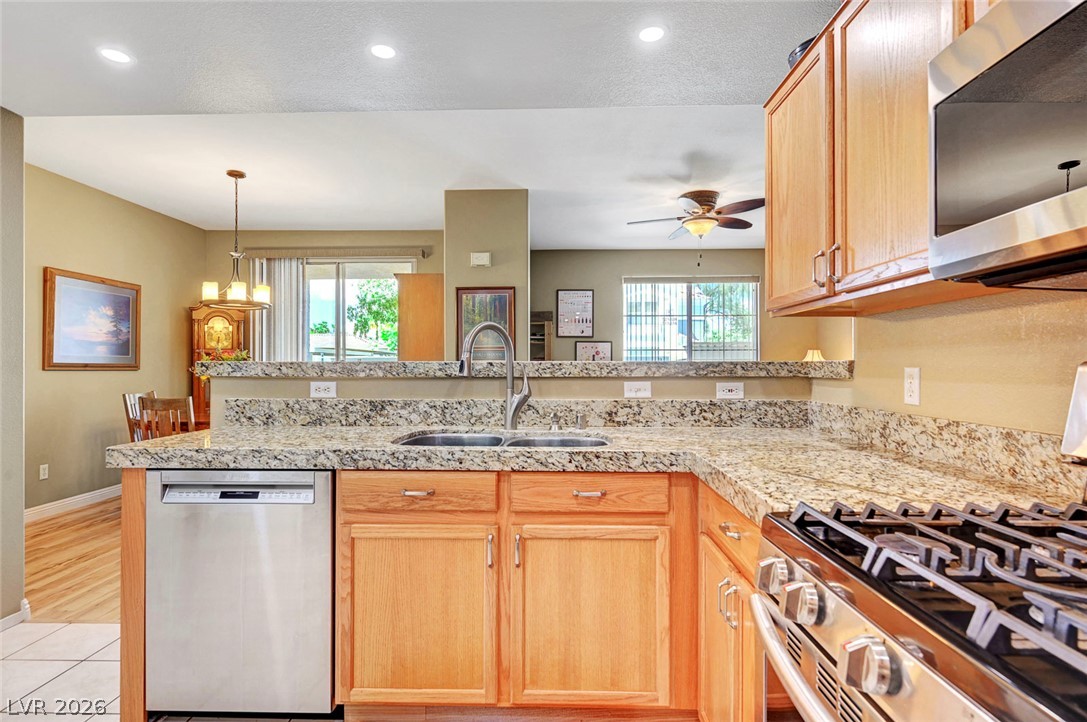 2325 Windmill Parkway 911