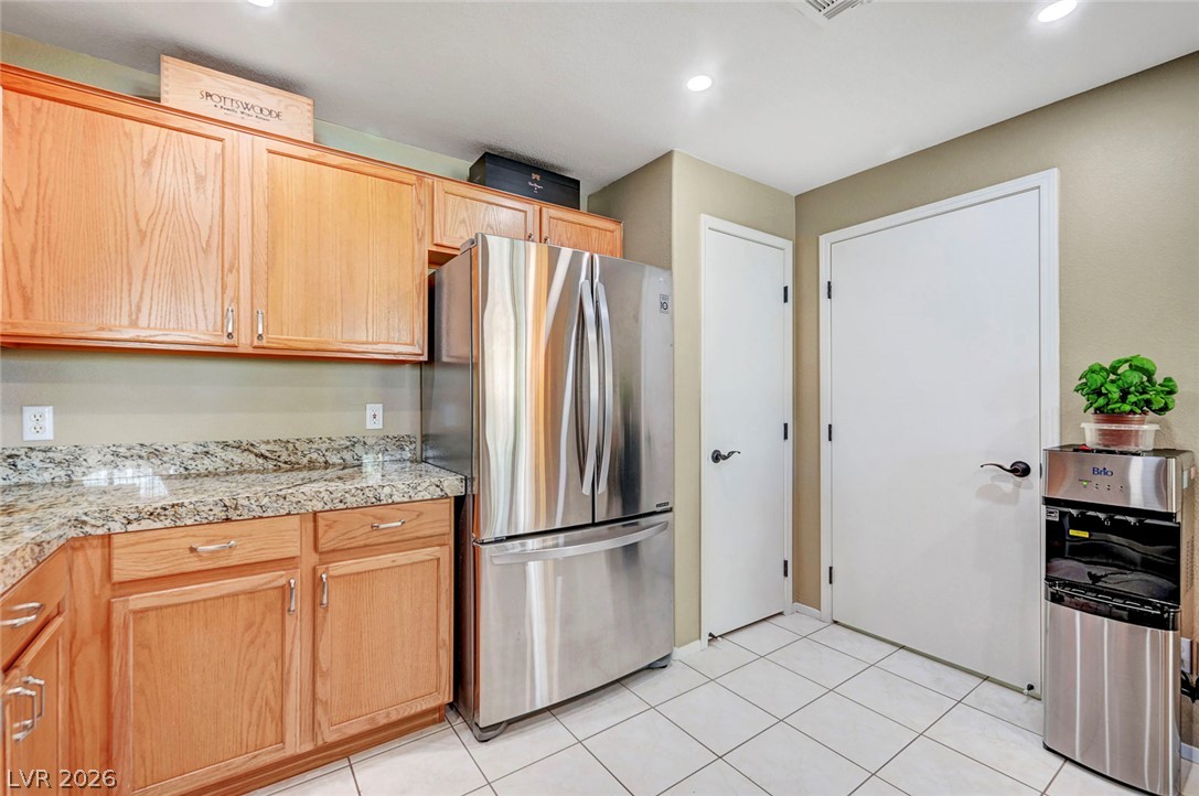 2325 Windmill Parkway 911