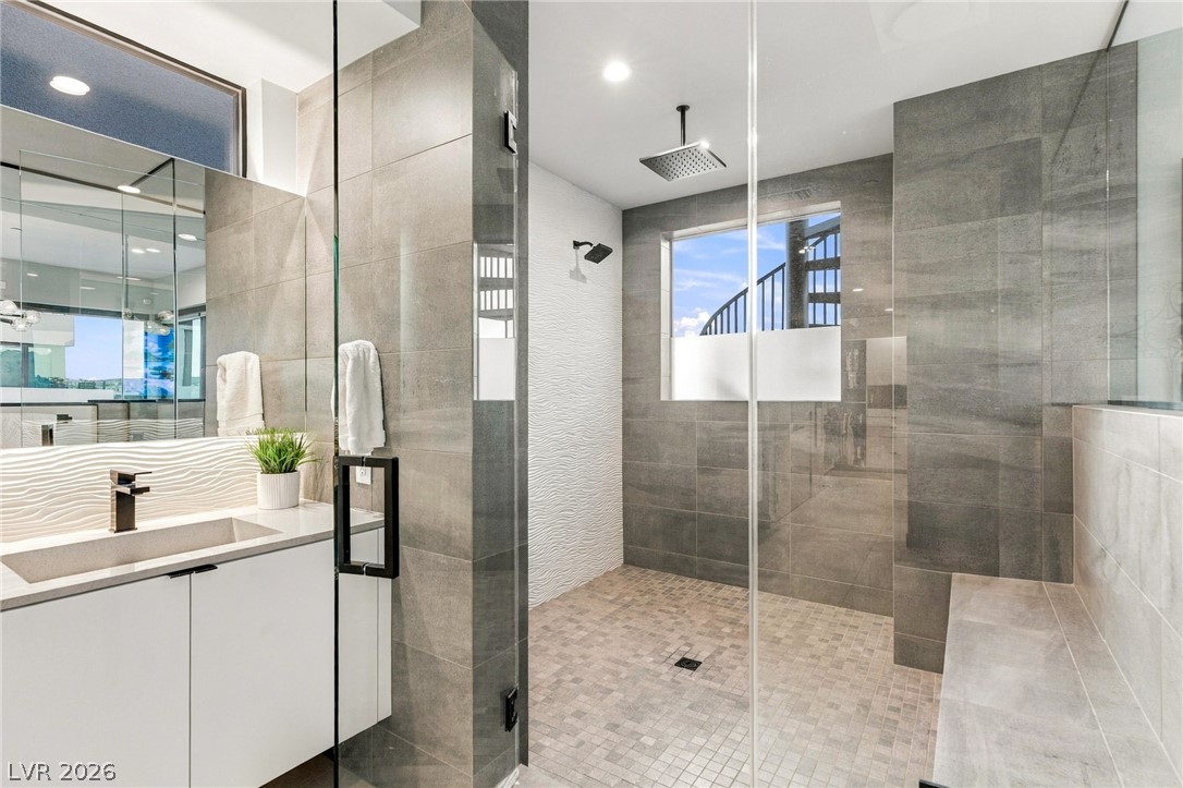 18 Heron Harbour Drive