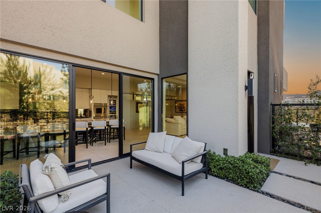 18 Heron Harbour Drive