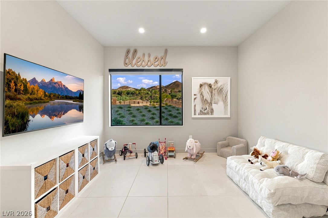 18 Heron Harbour Drive