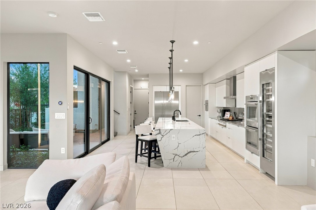 18 Heron Harbour Drive
