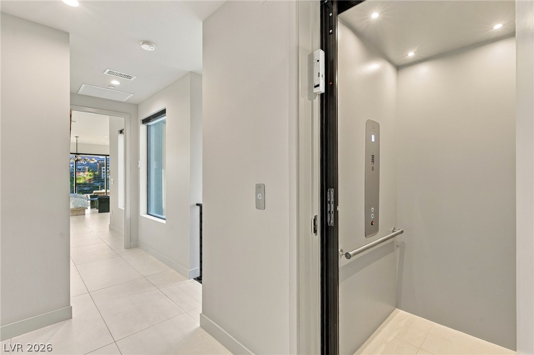 18 Heron Harbour Drive