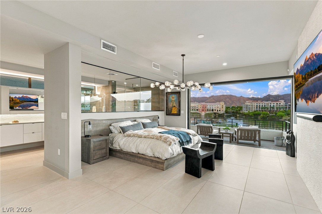 18 Heron Harbour Drive