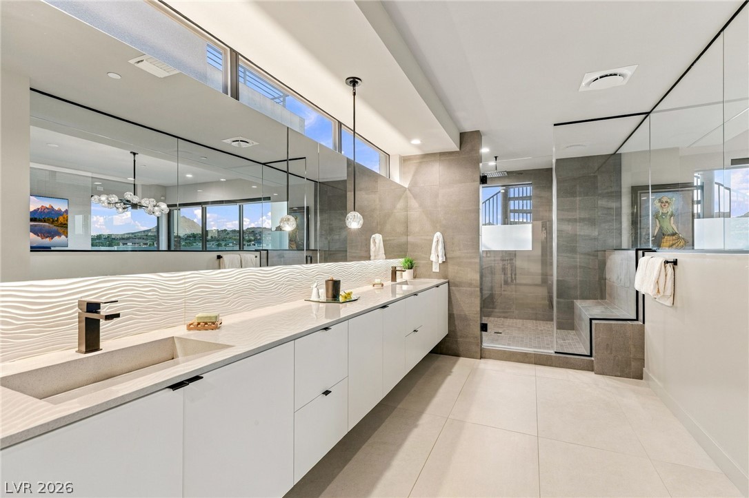 18 Heron Harbour Drive
