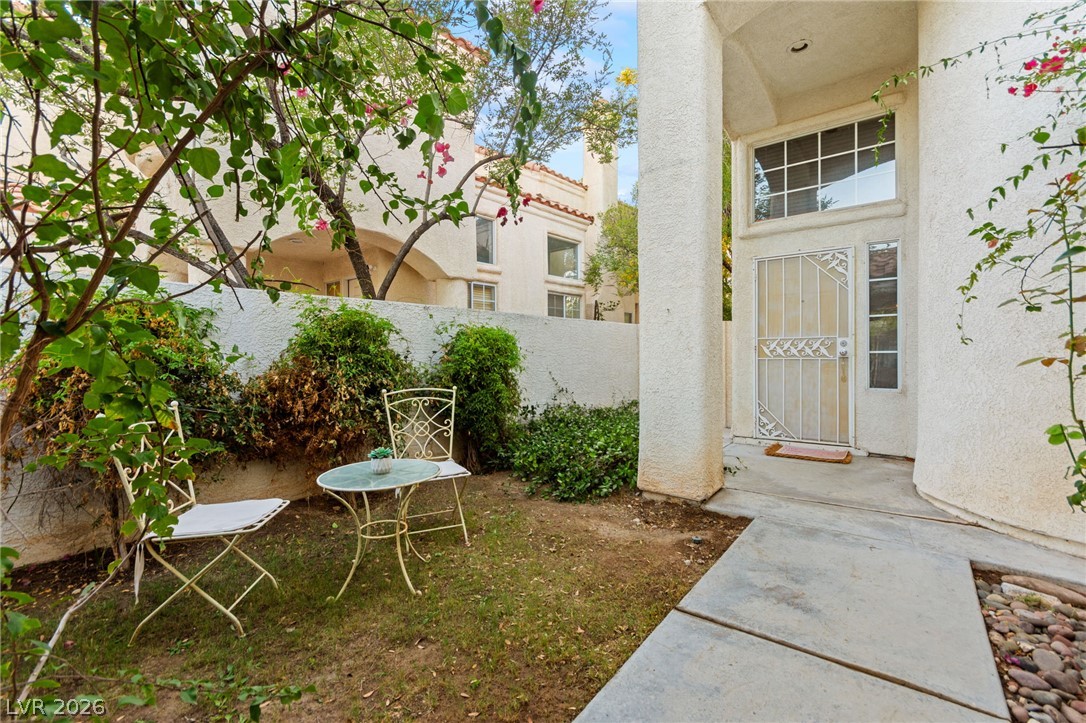 1821 Derbyshire Drive