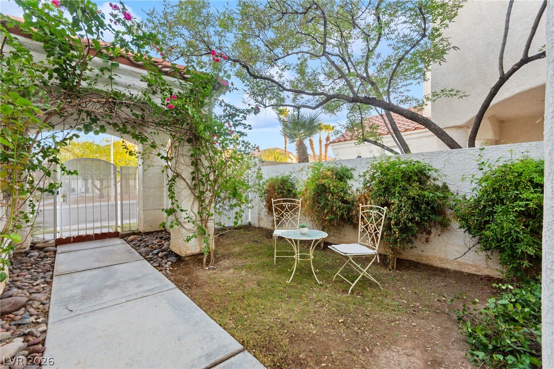 1821 Derbyshire Drive