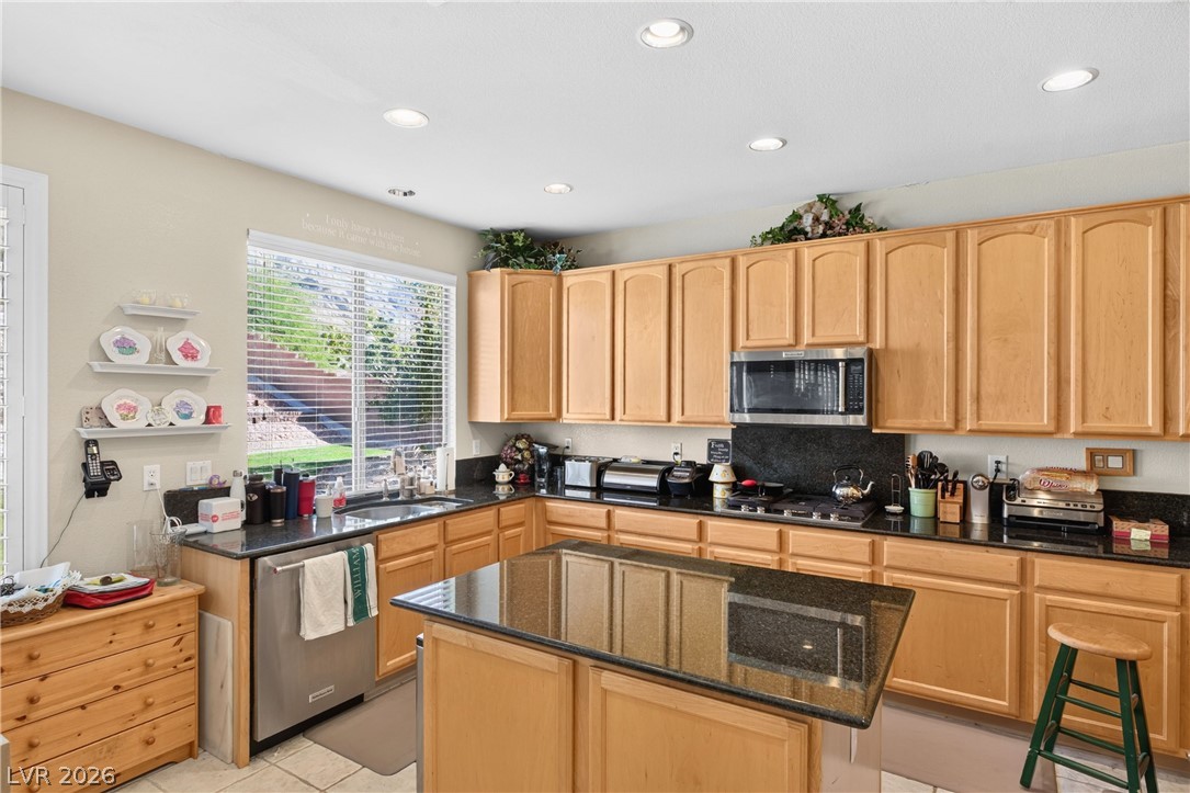 828 Temple View Drive