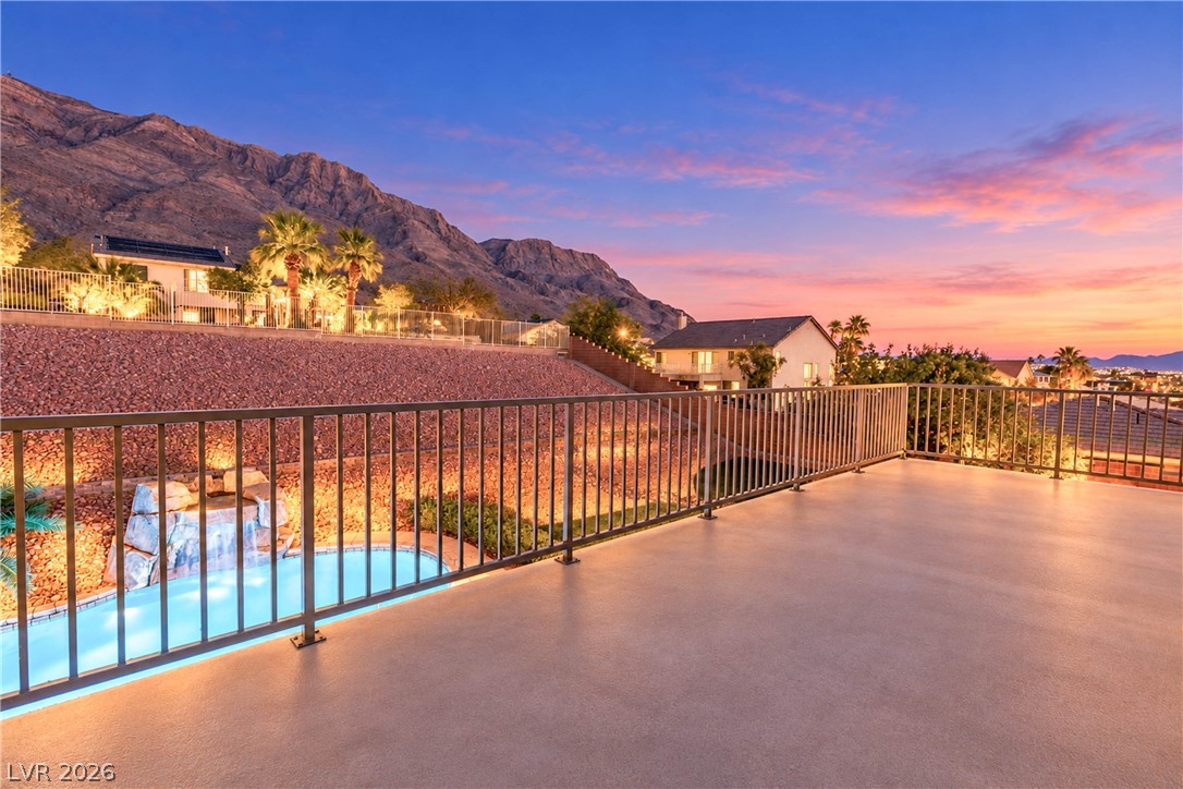 828 Temple View Drive