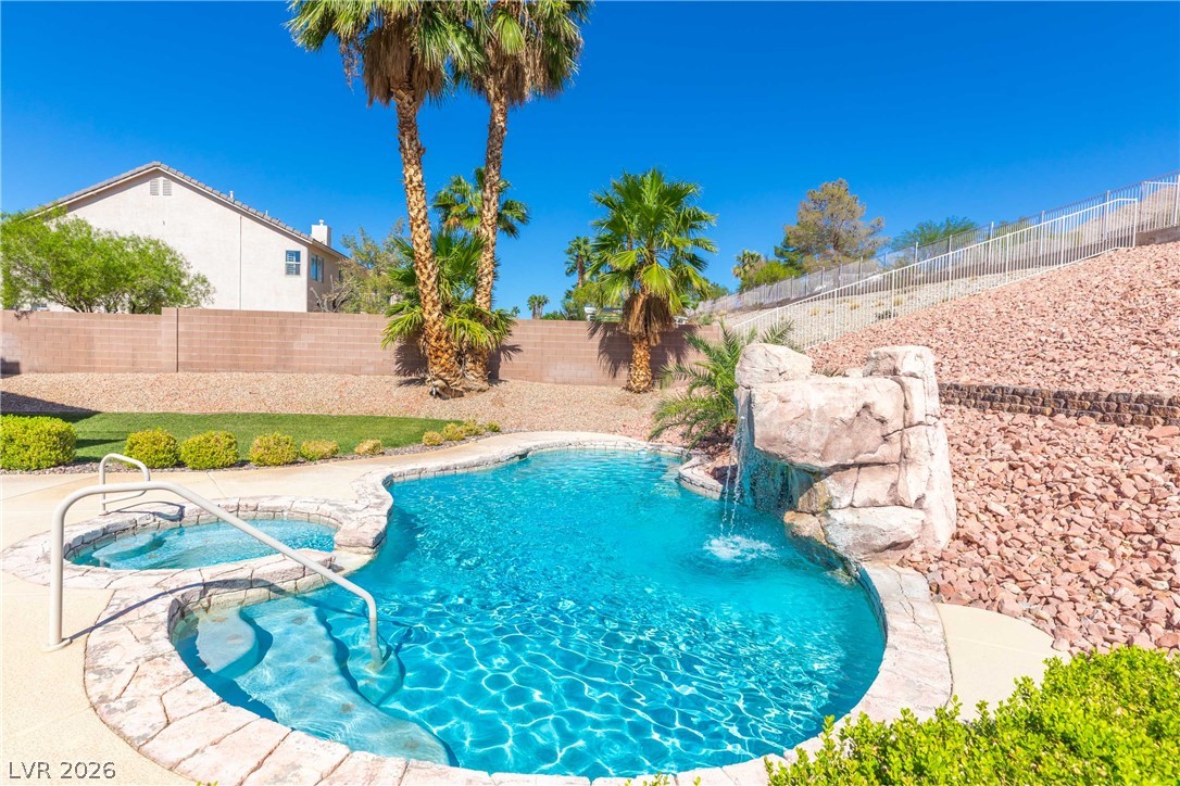 828 Temple View Drive