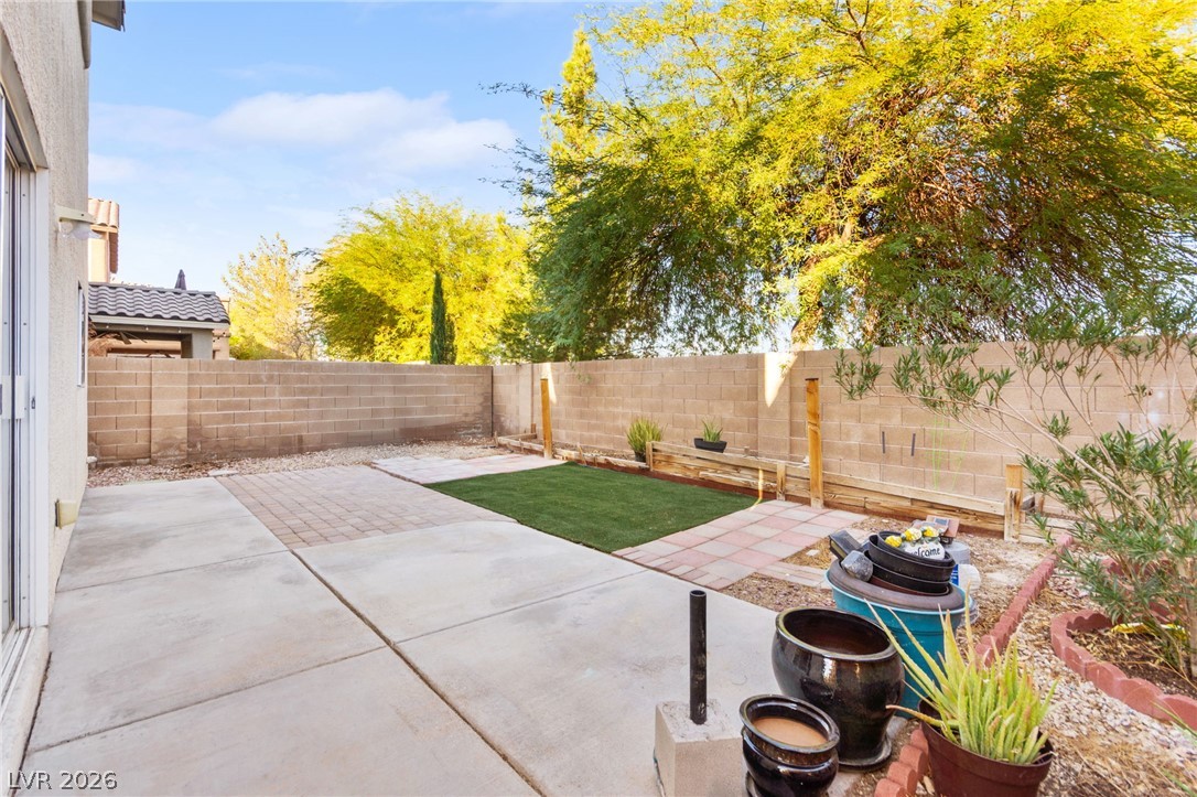 6220 Senegal Haven Street