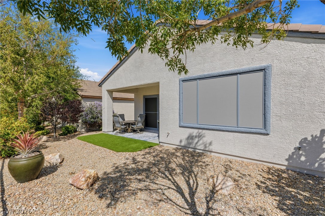 2425 Gamma Ray Place
