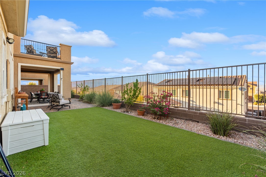 940 Rock Ledge Court