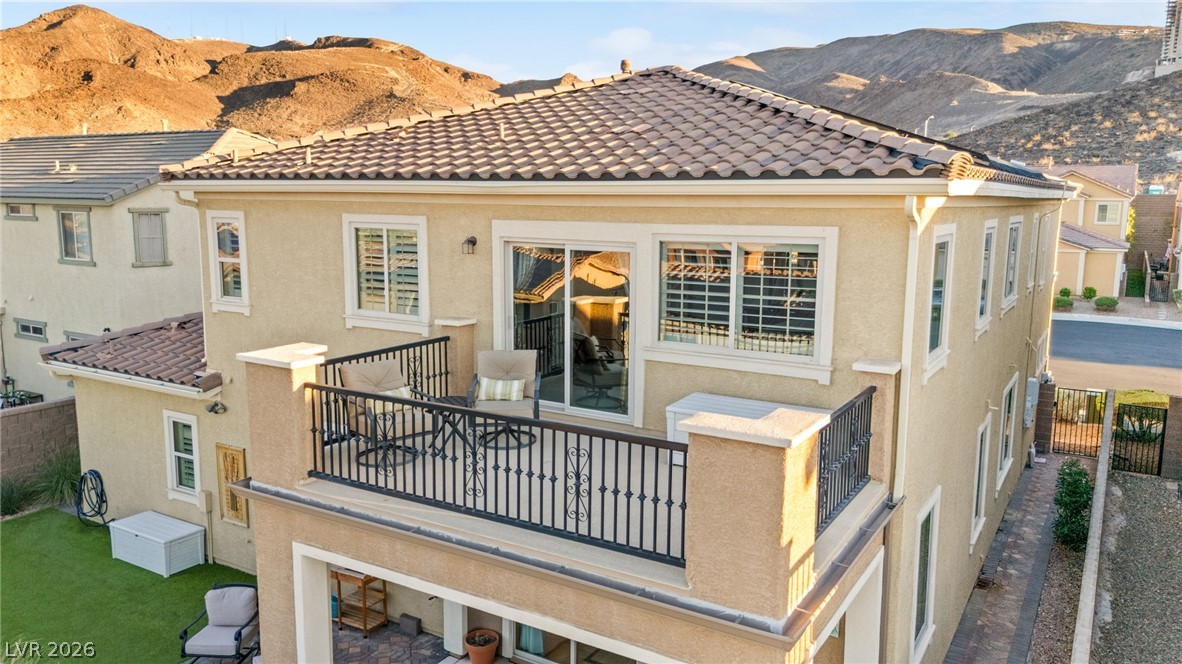 940 Rock Ledge Court