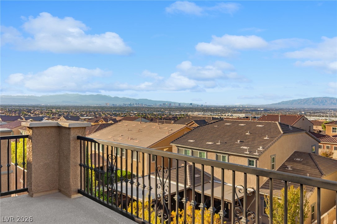 940 Rock Ledge Court