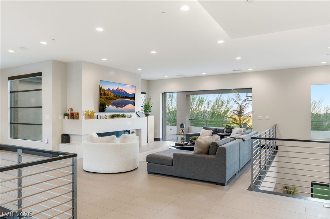 11262 San Terrazo Place