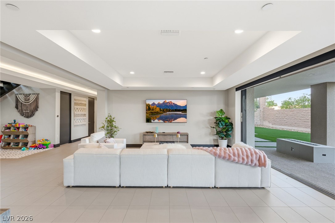 11262 San Terrazo Place