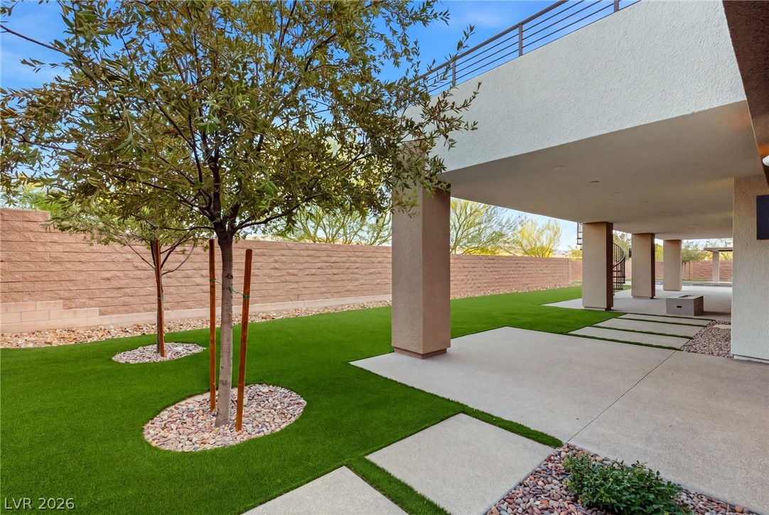 11262 San Terrazo Place