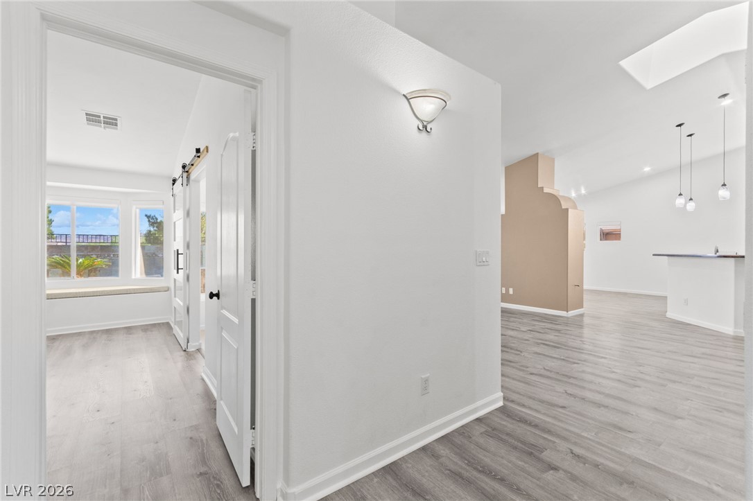 1030 Kings View Court