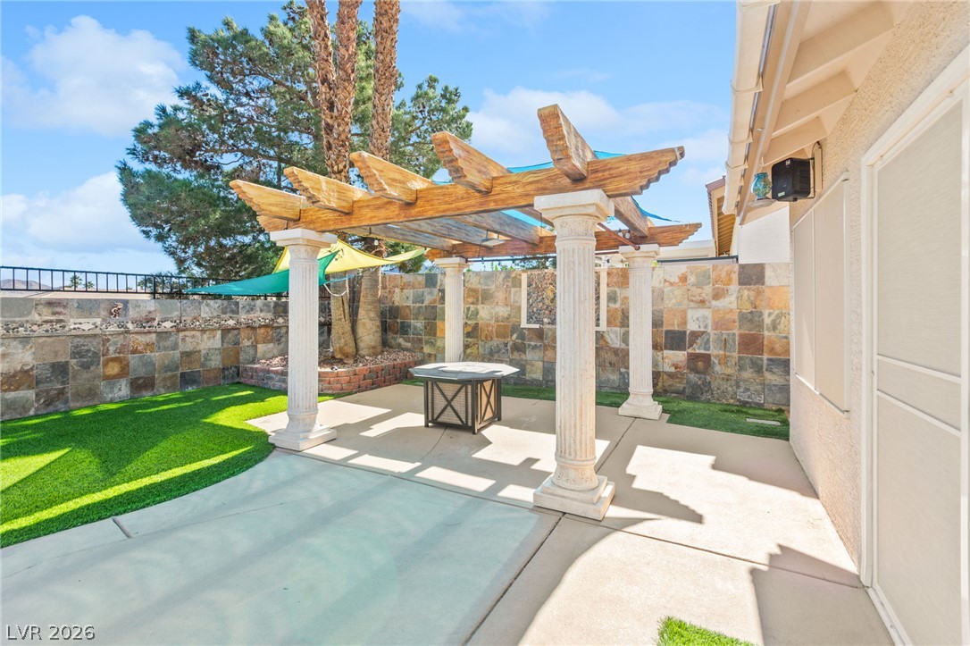 1030 Kings View Court