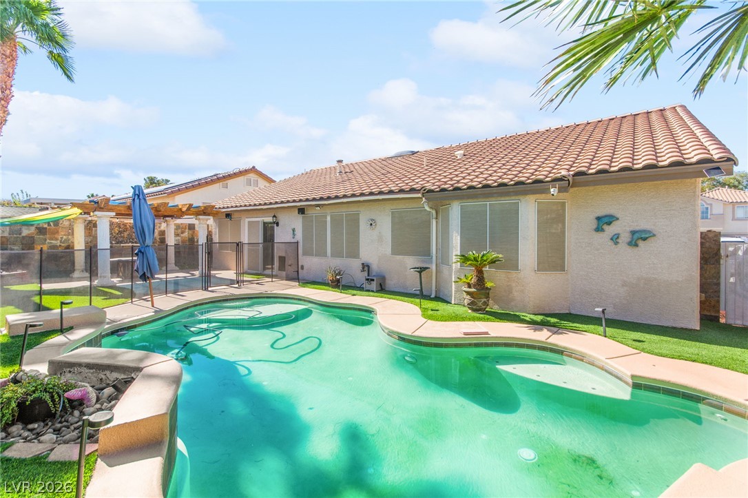 1030 Kings View Court