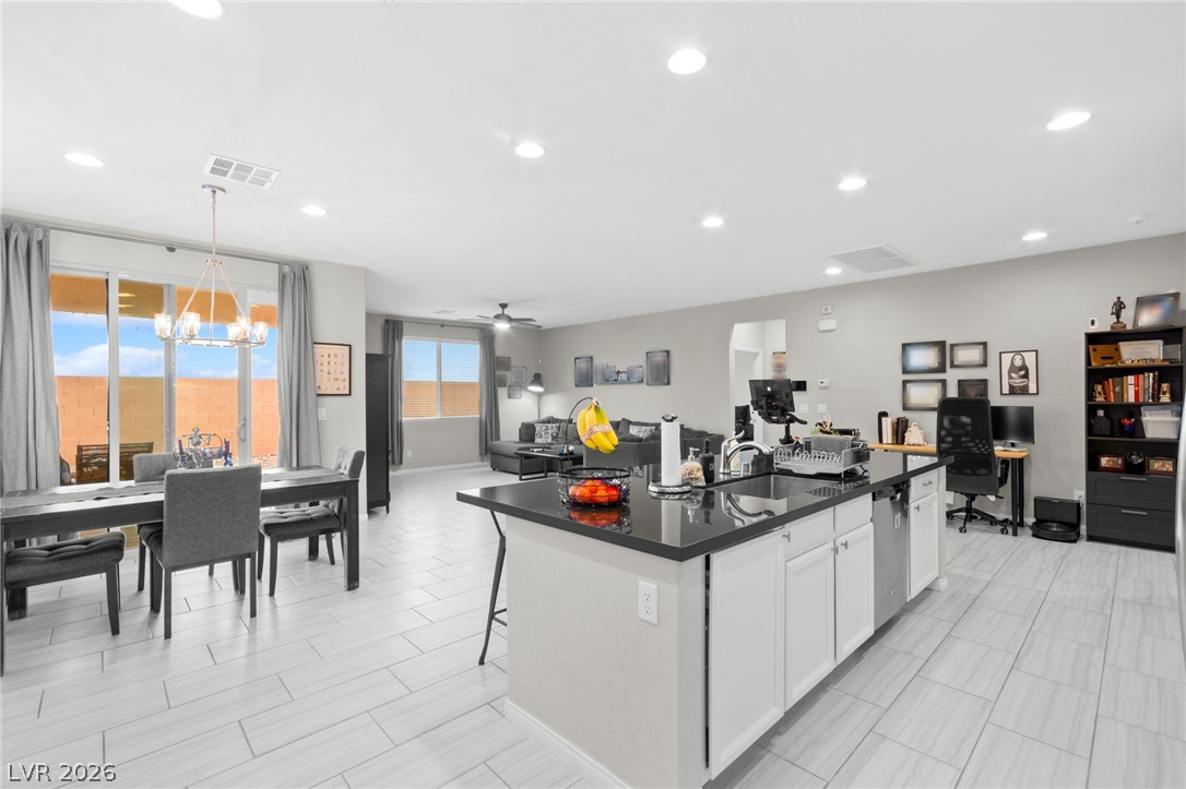 7148 Flora Lam Street