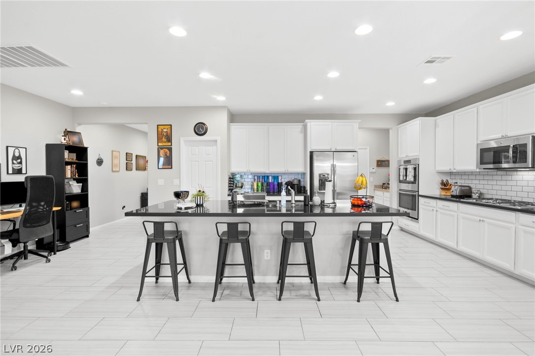 7148 Flora Lam Street