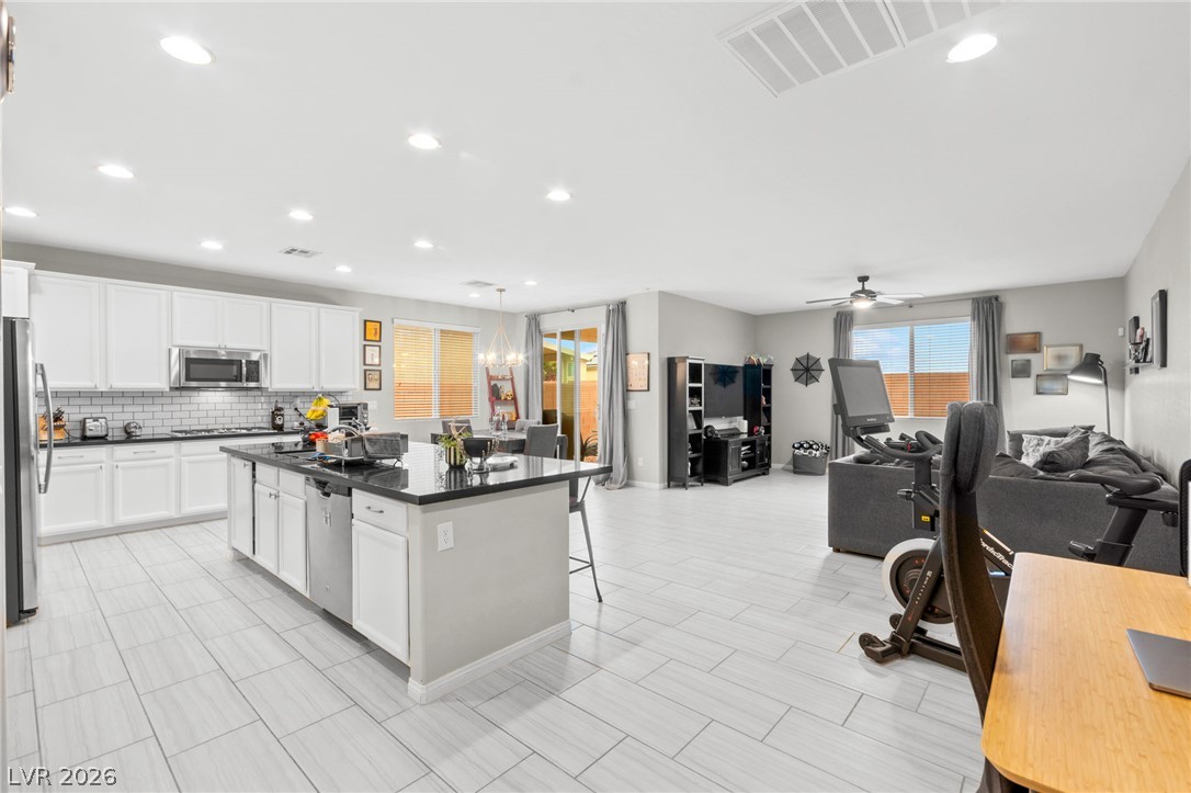 7148 Flora Lam Street