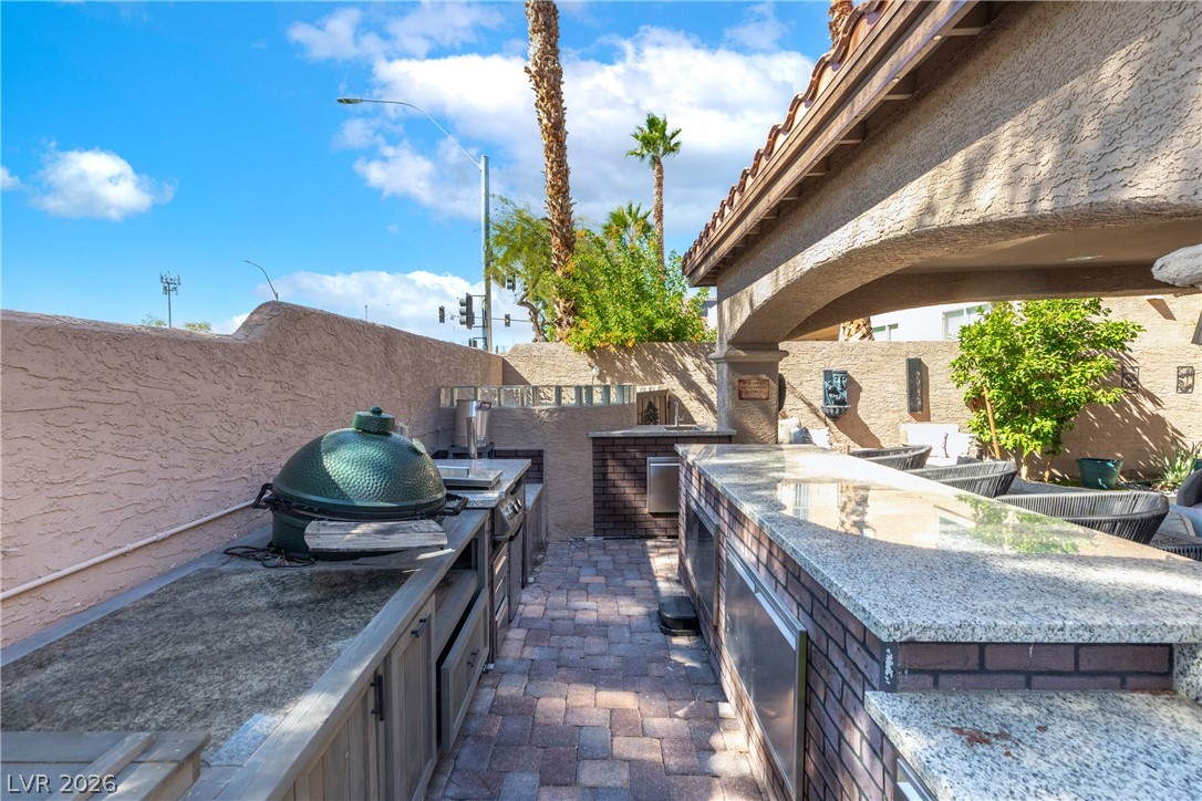 8413 Willow Point Court
