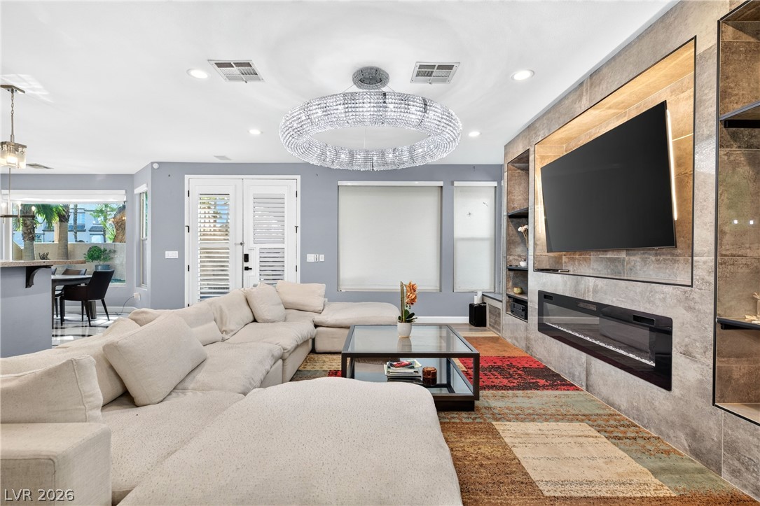 8413 Willow Point Court