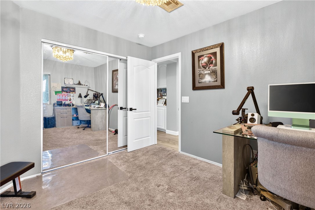 8413 Willow Point Court
