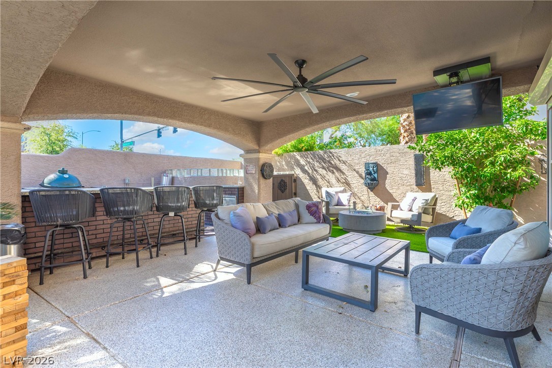 8413 Willow Point Court