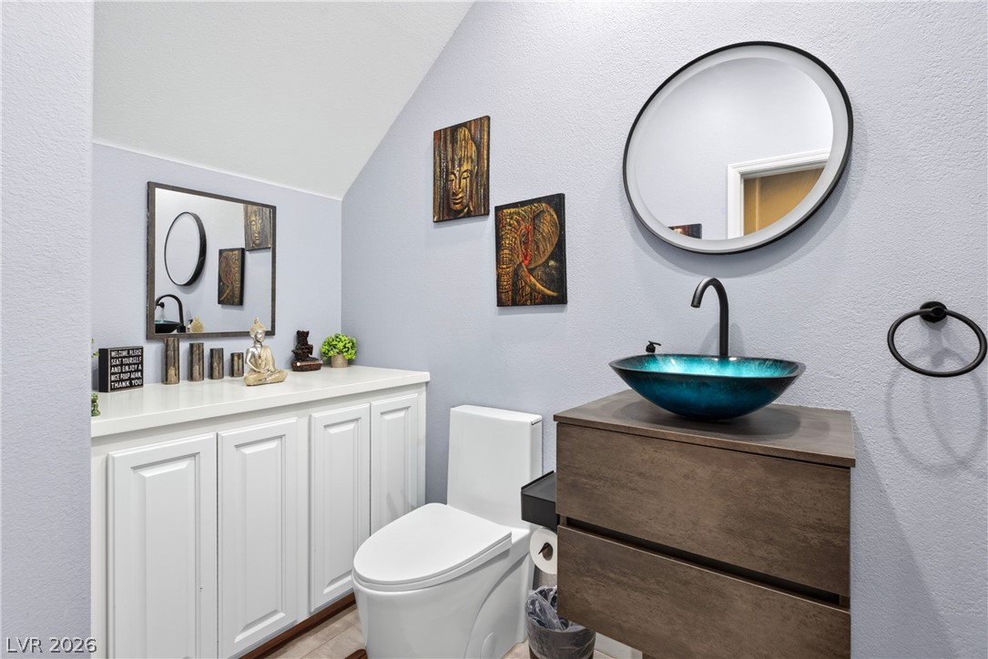 8413 Willow Point Court
