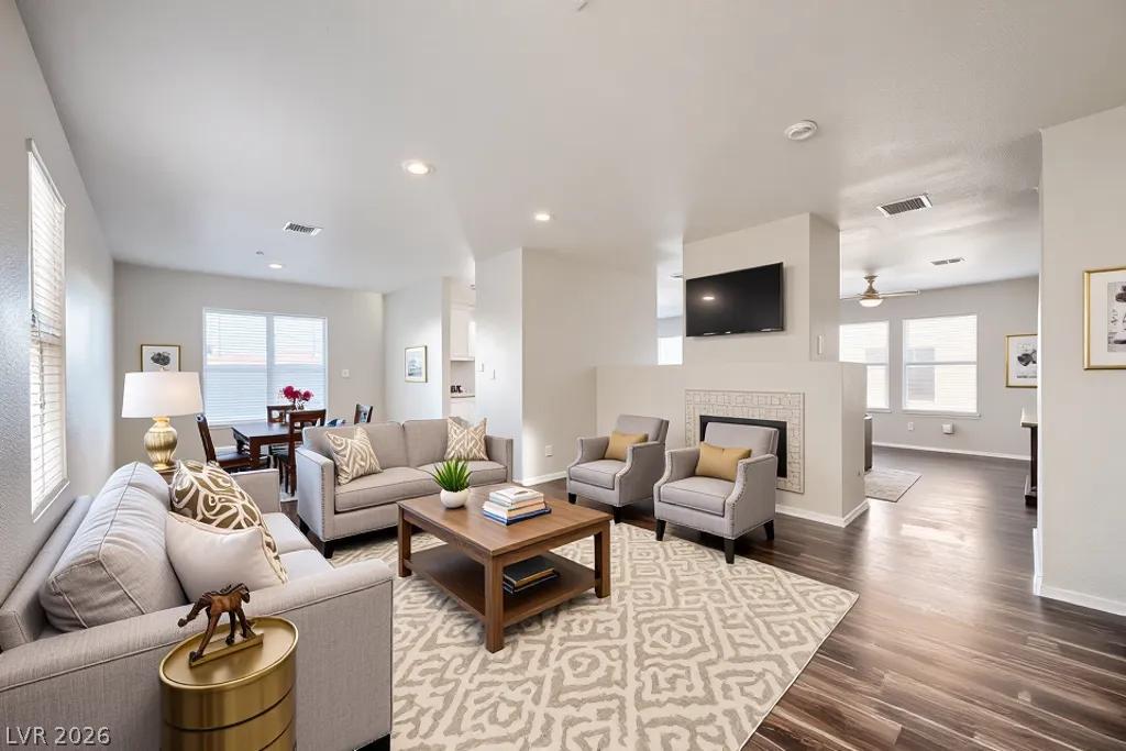 7940 Willow Pines Place