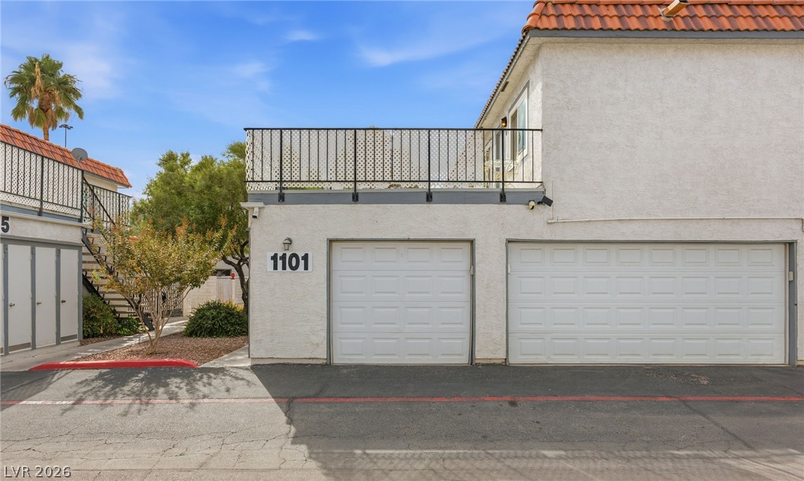 1101 Willow Tree Drive D