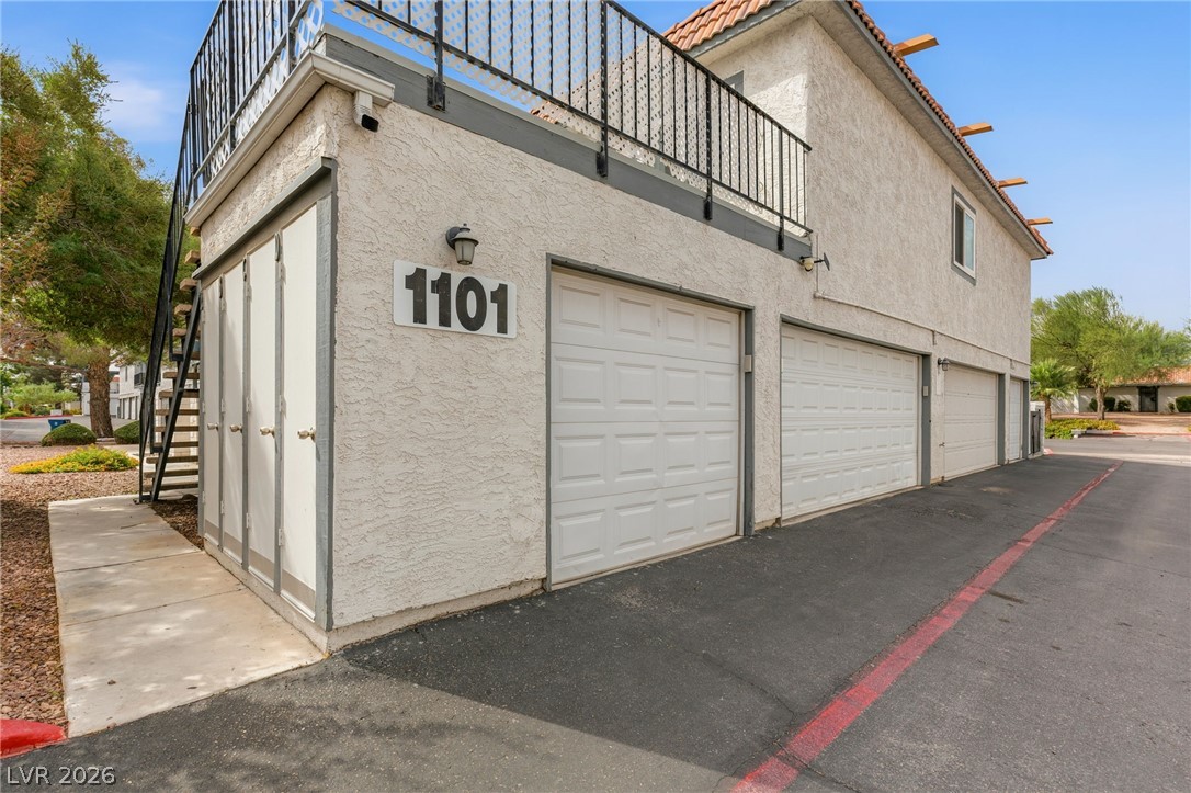 1101 Willow Tree Drive D