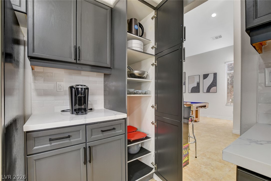 457 Compo Avenue